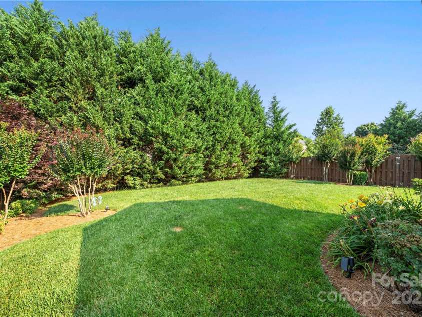 2009 Clover Hill Road, Fort Mill, SC 29707.  MLS# CAR4276899, YatesRealty ID 25516. 