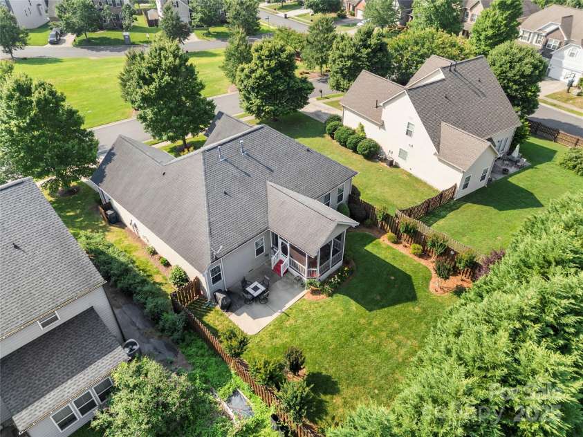 2009 Clover Hill Road, Fort Mill, SC 29707.  MLS# CAR4276899, YatesRealty ID 25516. 