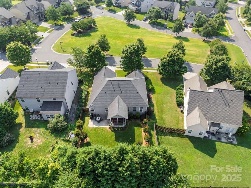 2009 Clover Hill Road, Fort Mill, SC 29707.  MLS# CAR4276899, YatesRealty ID 25516. 