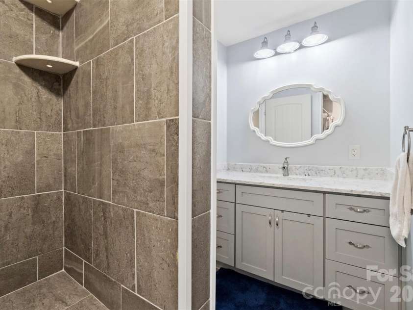 229 Oakridge Road, Stanley, NC 28164.  MLS# CAR4386671, YatesRealty ID 25518. Bathroom w/shower