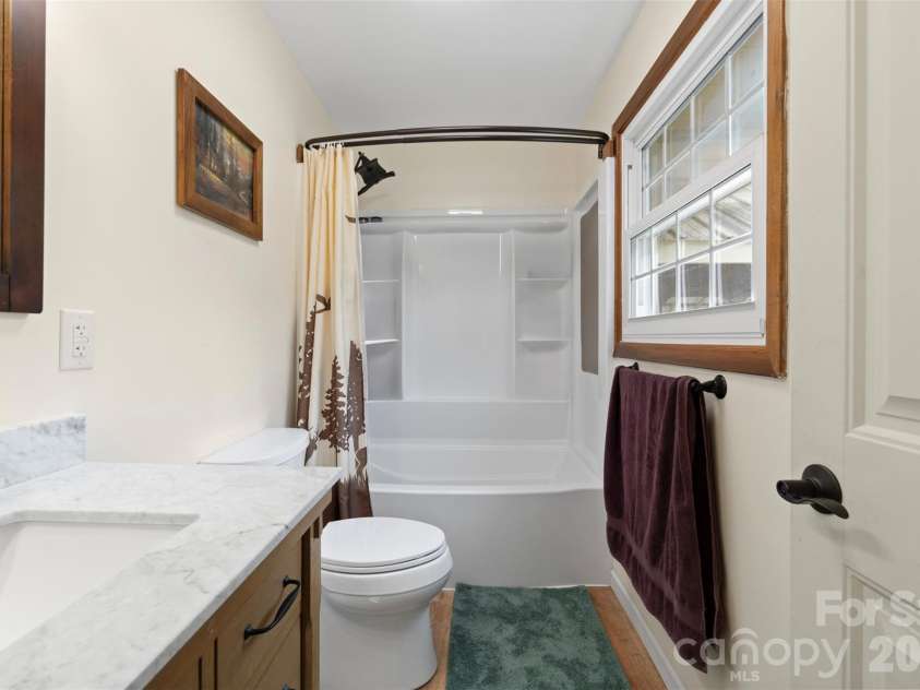 229 Oakridge Road, Stanley, NC 28164.  MLS# CAR4386671, YatesRealty ID 25518. Primary bathroom