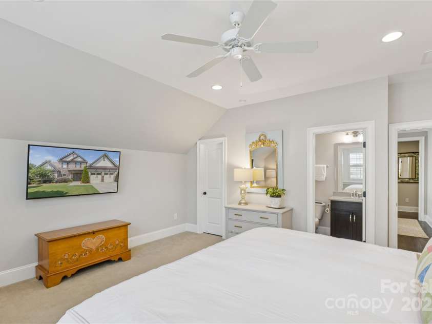 307 Newington Court, Fort Mill, SC 29715.  MLS# CAR4276358, YatesRealty ID 25518. 
