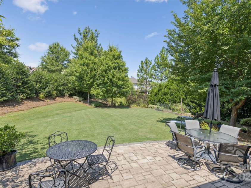 307 Newington Court, Fort Mill, SC 29715.  MLS# CAR4276358, YatesRealty ID 25518. 