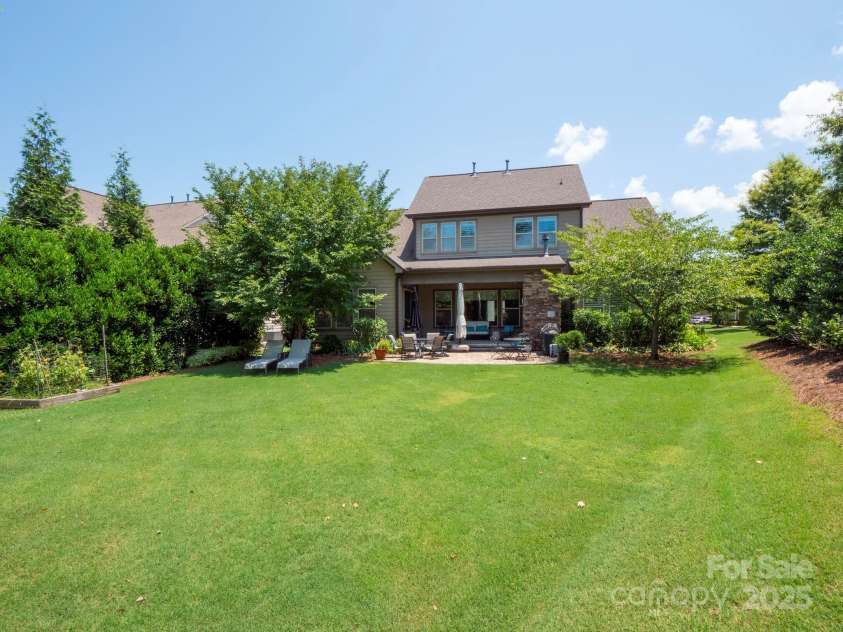 307 Newington Court, Fort Mill, SC 29715.  MLS# CAR4276358, YatesRealty ID 25518. 