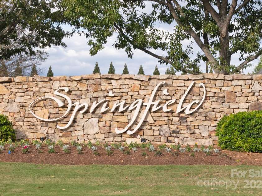 307 Newington Court, Fort Mill, SC 29715.  MLS# CAR4276358, YatesRealty ID 25518. 