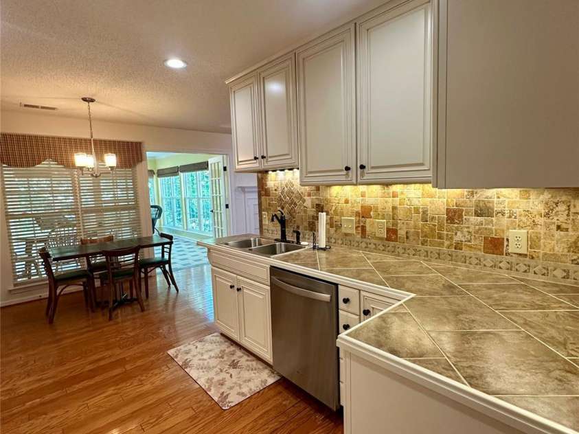 106 Old Willow Road, Mooresville, NC 28115.  MLS# CAR4370993, YatesRealty ID 25519. 