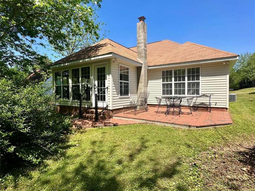 106 Old Willow Road, Mooresville, NC 28115.  MLS# CAR4370993, YatesRealty ID 25519. 