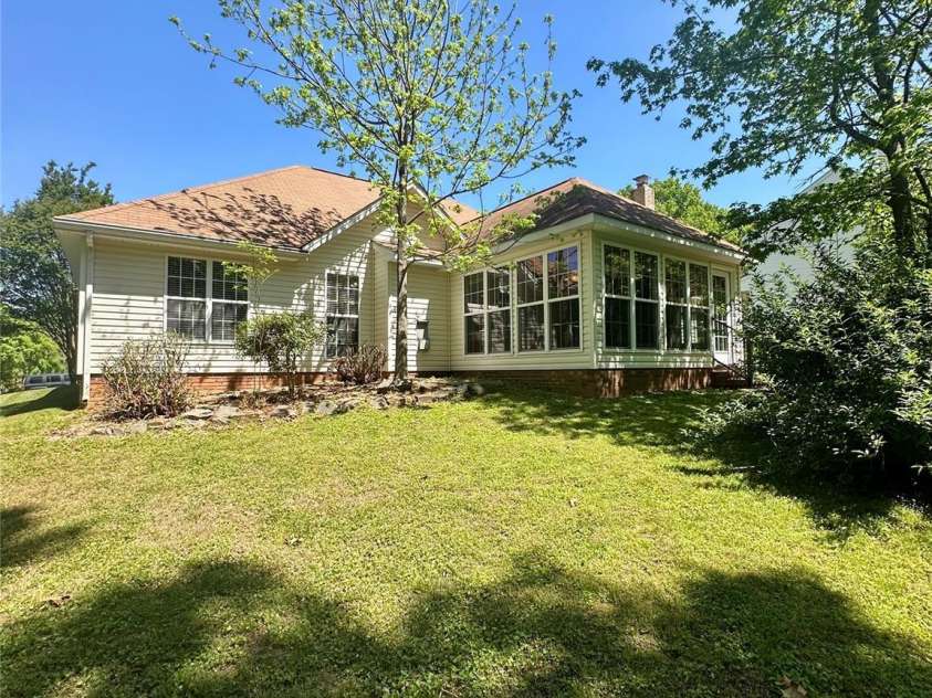 106 Old Willow Road, Mooresville, NC 28115.  MLS# CAR4370993, YatesRealty ID 25519. 
