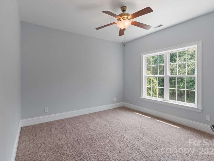 140 Pintail Run Lane, Mooresville, NC 28117.  MLS# CAR4280371, YatesRealty ID 25519. 