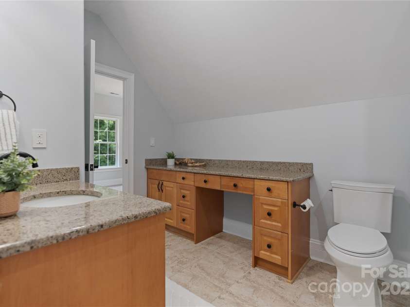 140 Pintail Run Lane, Mooresville, NC 28117.  MLS# CAR4280371, YatesRealty ID 25519. 