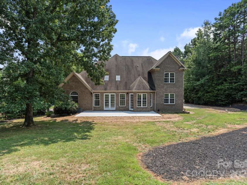 140 Pintail Run Lane, Mooresville, NC 28117.  MLS# CAR4280371, YatesRealty ID 25519. 