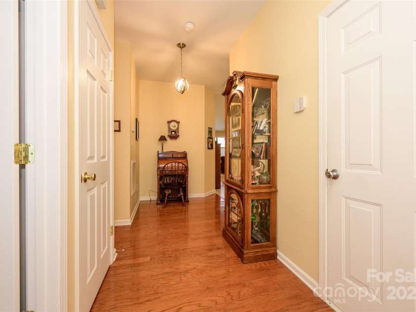 4642 Willow Glen Road, Harrisburg, NC 28075.  MLS# CAR4224090, YatesRealty ID 2552. 