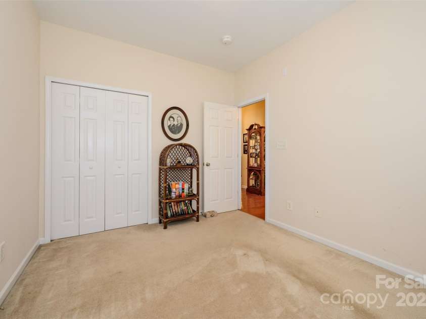 4642 Willow Glen Road, Harrisburg, NC 28075.  MLS# CAR4224090, YatesRealty ID 2552. 