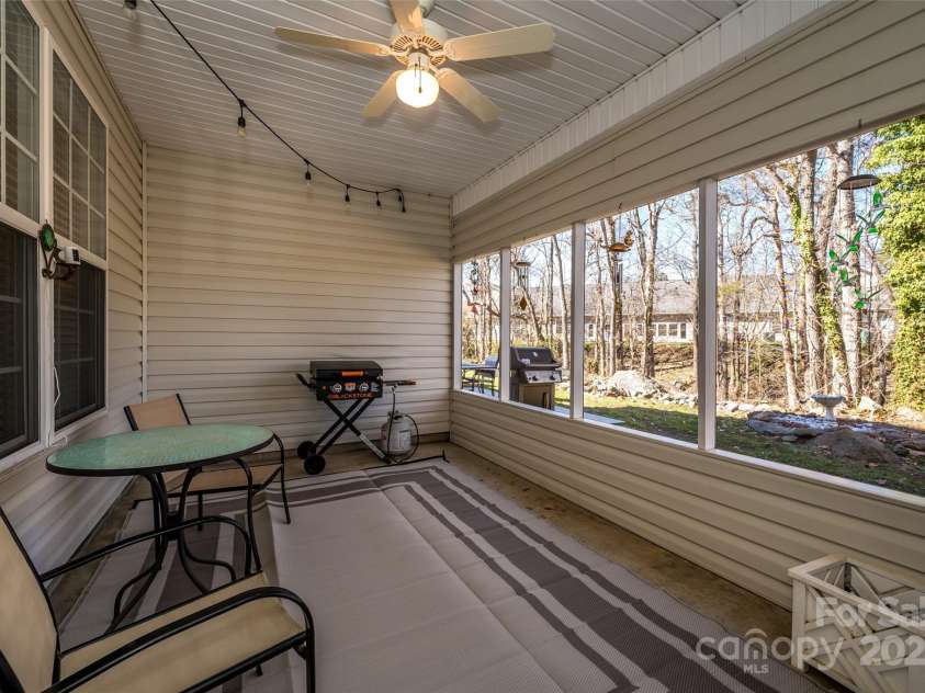 4642 Willow Glen Road, Harrisburg, NC 28075.  MLS# CAR4224090, YatesRealty ID 2552. 