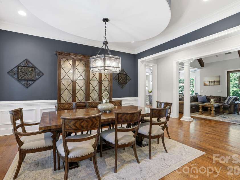11710 Egrets Point Drive, Charlotte, NC 28278.  MLS# CAR4384721, YatesRealty ID 25521. 