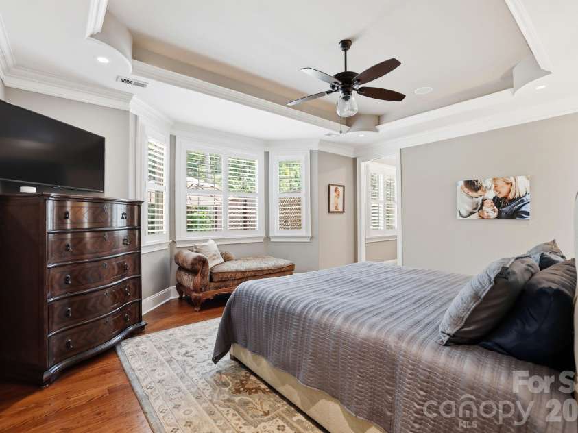 11710 Egrets Point Drive, Charlotte, NC 28278.  MLS# CAR4384721, YatesRealty ID 25521. 