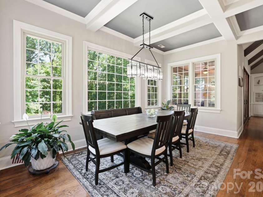 11710 Egrets Point Drive, Charlotte, NC 28278.  MLS# CAR4384721, YatesRealty ID 25521. 