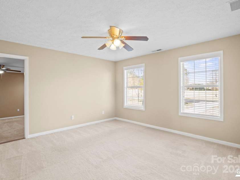 14124 Hiwassee Road, Huntersville, NC 28078.  MLS# CAR4240822, YatesRealty ID 25521. 