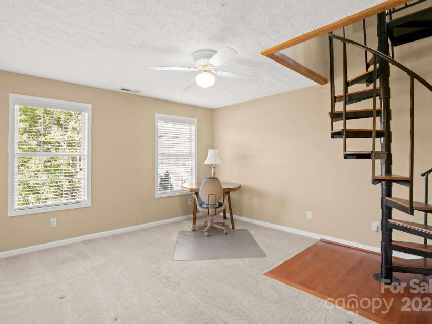 14124 Hiwassee Road, Huntersville, NC 28078.  MLS# CAR4240822, YatesRealty ID 25521. 
