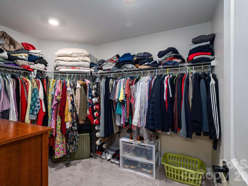 107 Hillcrest Street, Shelby, NC 28152.  MLS# CAR4378081, YatesRealty ID 25522. Primary walk-in closet