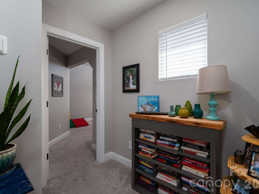 107 Hillcrest Street, Shelby, NC 28152.  MLS# CAR4378081, YatesRealty ID 25522. Upstairs hall