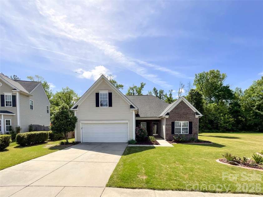 3025 Streamlet Way, Monroe, NC 28110.  MLS# CAR4376241, YatesRealty ID 25525. 