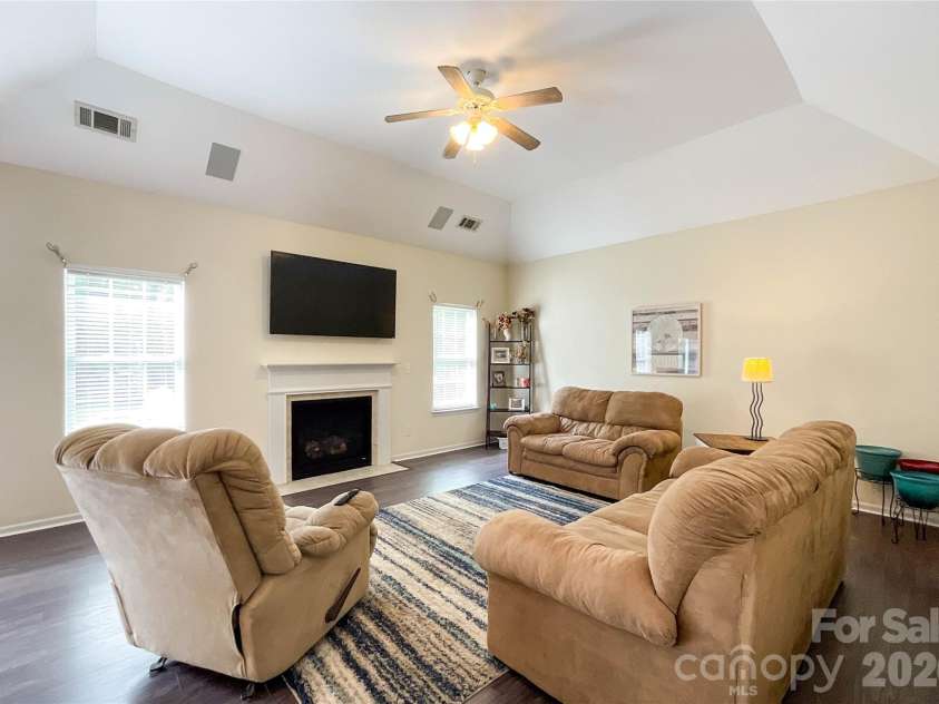 3025 Streamlet Way, Monroe, NC 28110.  MLS# CAR4376241, YatesRealty ID 25525. 