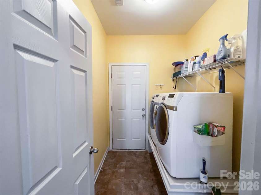 3025 Streamlet Way, Monroe, NC 28110.  MLS# CAR4376241, YatesRealty ID 25525. 