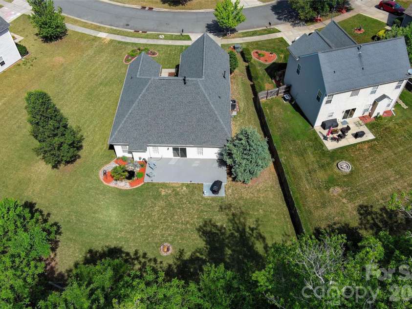 3025 Streamlet Way, Monroe, NC 28110.  MLS# CAR4376241, YatesRealty ID 25525. 
