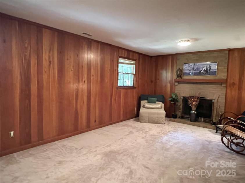 5938 Sharon Road, Charlotte, NC 28210.  MLS# CAR4279719, YatesRealty ID 25526. 
