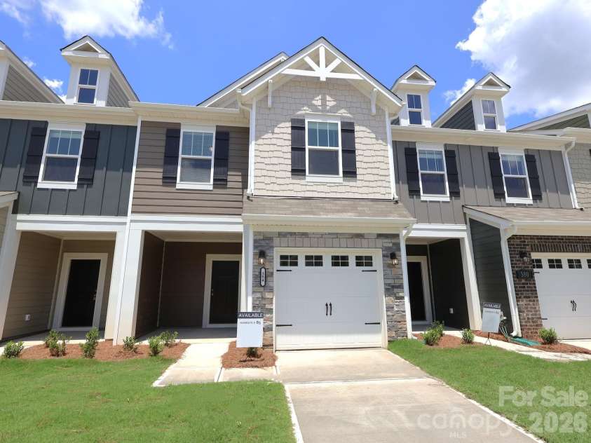 384 Hendley Drive, York, SC 29745.  MLS# CAR4386259, YatesRealty ID 25528. Exterior