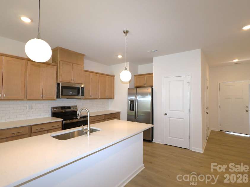 384 Hendley Drive, York, SC 29745.  MLS# CAR4386259, YatesRealty ID 25528. Kitchen