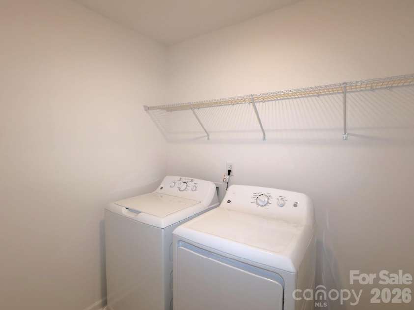384 Hendley Drive, York, SC 29745.  MLS# CAR4386259, YatesRealty ID 25528. Laundry room