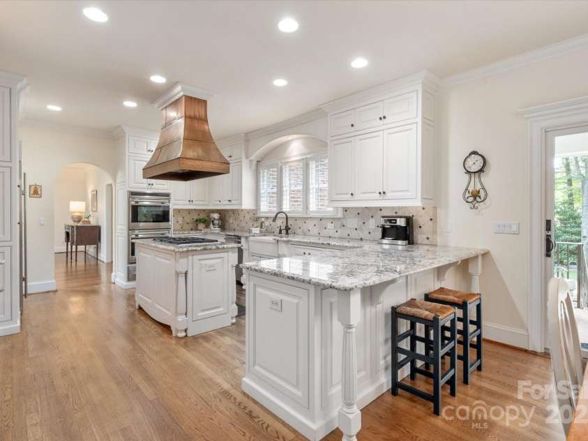 12048 Royal Portrush Drive, Charlotte, NC 28277.  MLS# CAR4254234, YatesRealty ID 25529. 