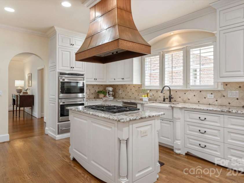 12048 Royal Portrush Drive, Charlotte, NC 28277.  MLS# CAR4254234, YatesRealty ID 25529. 