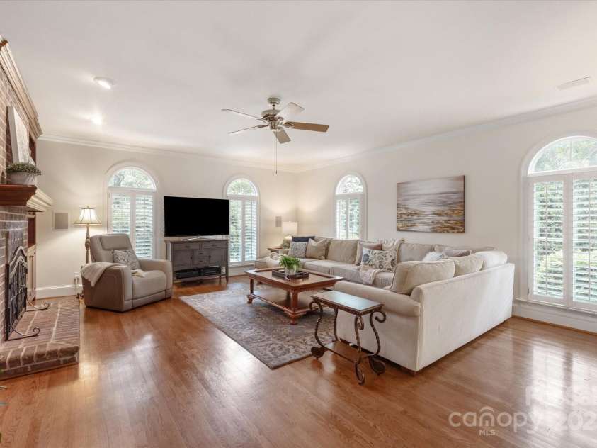 12048 Royal Portrush Drive, Charlotte, NC 28277.  MLS# CAR4254234, YatesRealty ID 25529. 