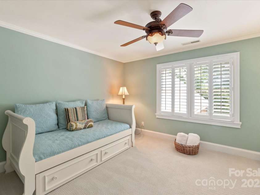 12048 Royal Portrush Drive, Charlotte, NC 28277.  MLS# CAR4254234, YatesRealty ID 25529. 