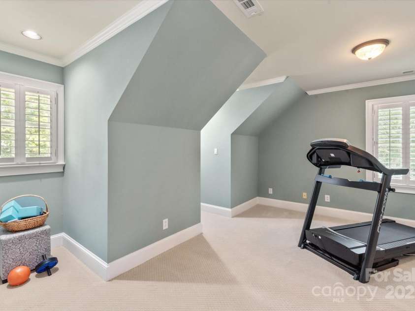 12048 Royal Portrush Drive, Charlotte, NC 28277.  MLS# CAR4254234, YatesRealty ID 25529. 