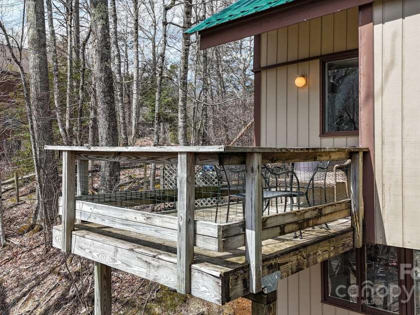 1443 Sugar Mountain Drive, Sugar Mountain, NC 28604.  MLS# CAR4122060, YatesRealty ID 2553. 