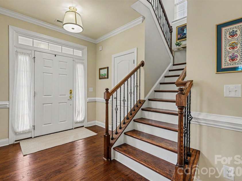2016 Henslow Trail, Fort Mill, SC 29708.  MLS# CAR4385985, YatesRealty ID 25530. 