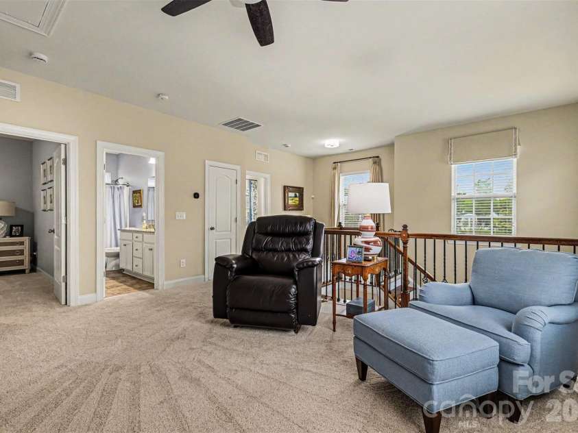 2016 Henslow Trail, Fort Mill, SC 29708.  MLS# CAR4385985, YatesRealty ID 25530. 