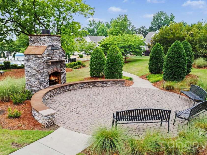 2016 Henslow Trail, Fort Mill, SC 29708.  MLS# CAR4385985, YatesRealty ID 25530. 