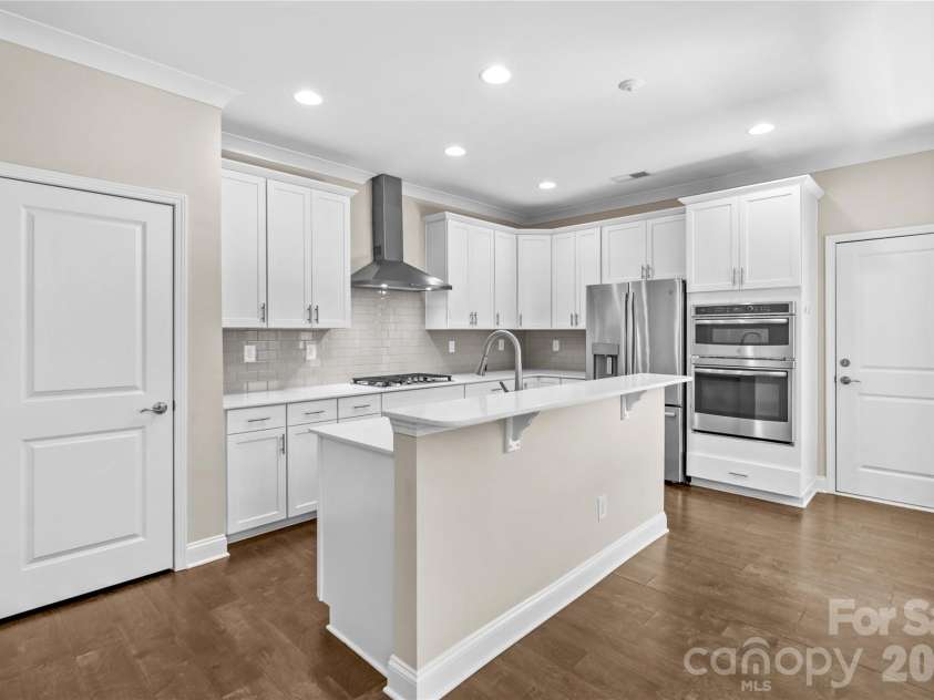 122 Mint Avenue, Mooresville, NC 28117.  MLS# CAR4374548, YatesRealty ID 25532. 