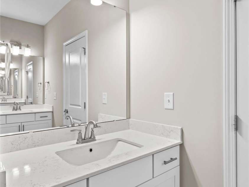 122 Mint Avenue, Mooresville, NC 28117.  MLS# CAR4374548, YatesRealty ID 25532. 