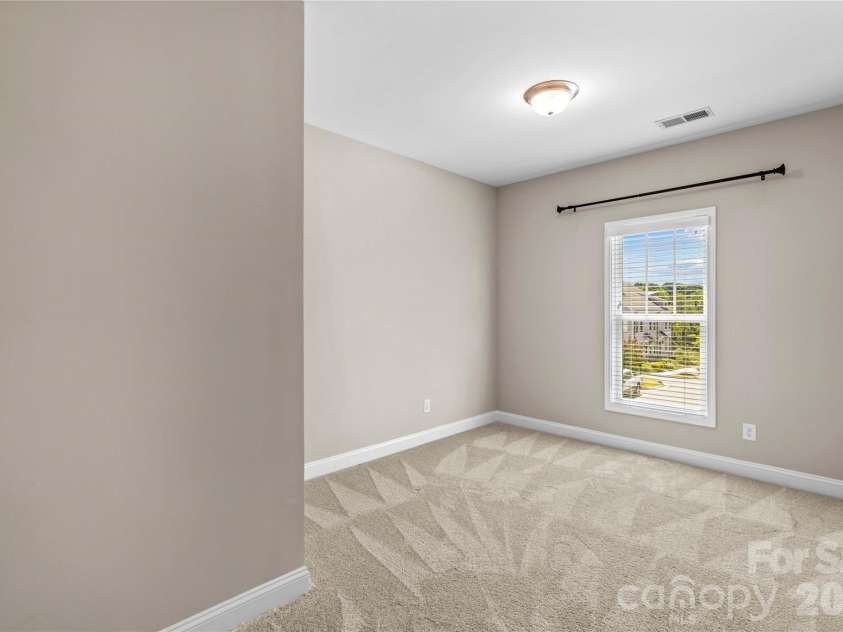 122 Mint Avenue, Mooresville, NC 28117.  MLS# CAR4374548, YatesRealty ID 25532. 