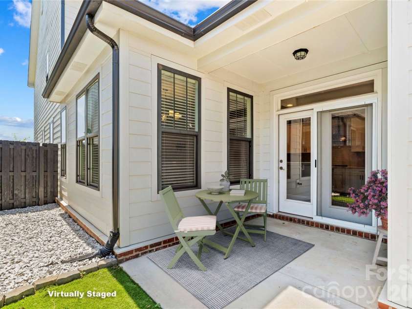122 Mint Avenue, Mooresville, NC 28117.  MLS# CAR4374548, YatesRealty ID 25532. 