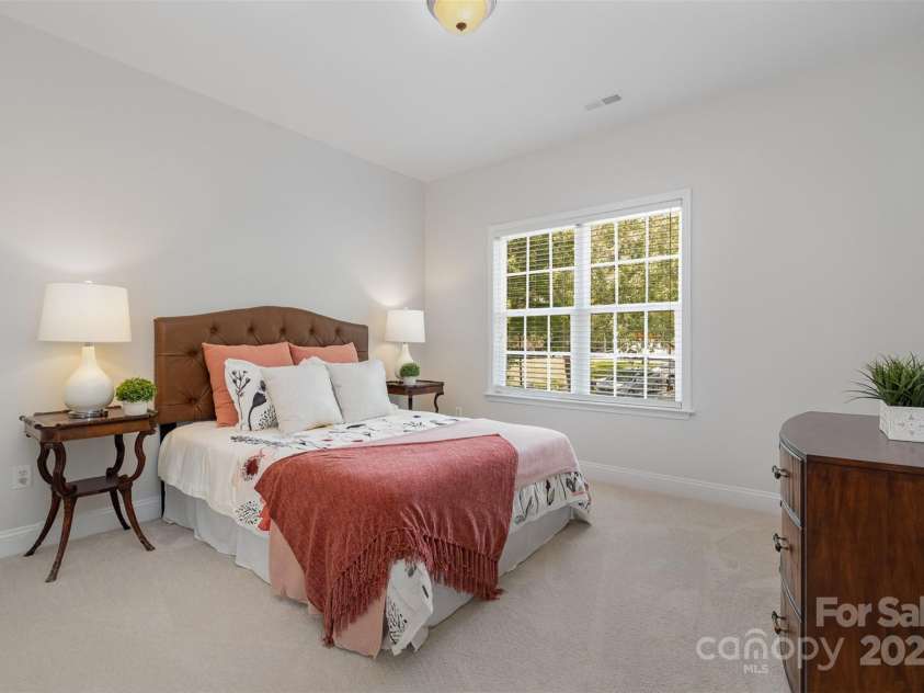 14746 Greenpoint Lane, Huntersville, NC 28078.  MLS# CAR4270806, YatesRealty ID 25533. 