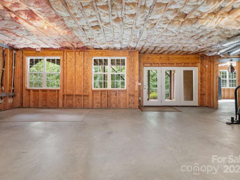 14746 Greenpoint Lane, Huntersville, NC 28078.  MLS# CAR4270806, YatesRealty ID 25533. 