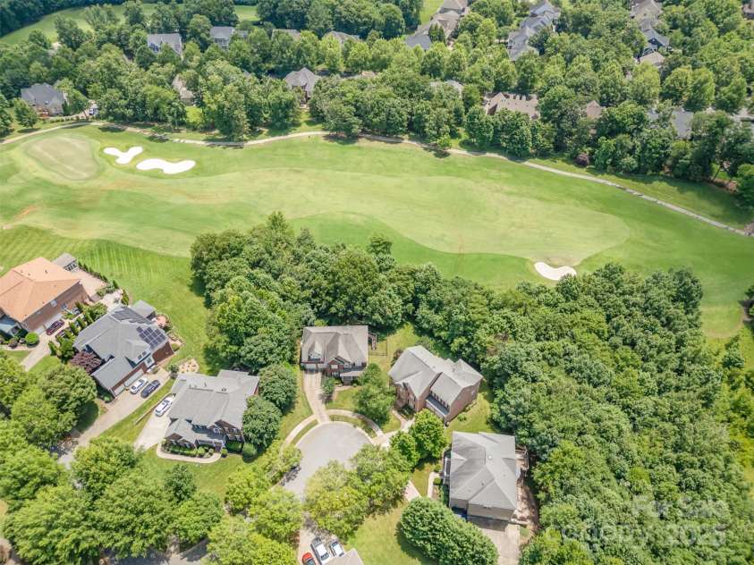 14746 Greenpoint Lane, Huntersville, NC 28078.  MLS# CAR4270806, YatesRealty ID 25533. 