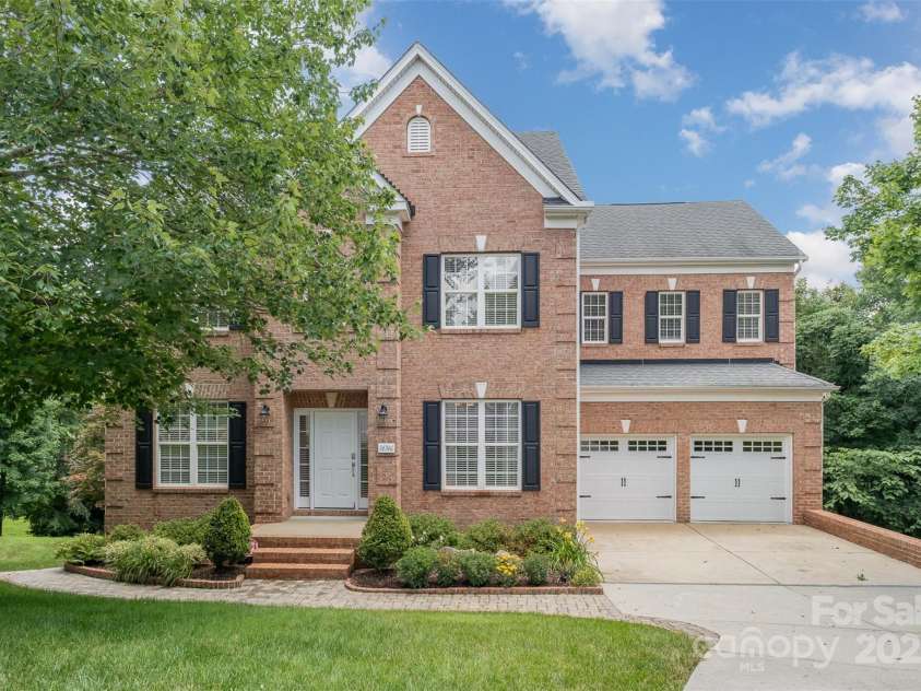 14746 Greenpoint Lane, Huntersville, NC 28078.  MLS# CAR4270806, YatesRealty ID 25533. 